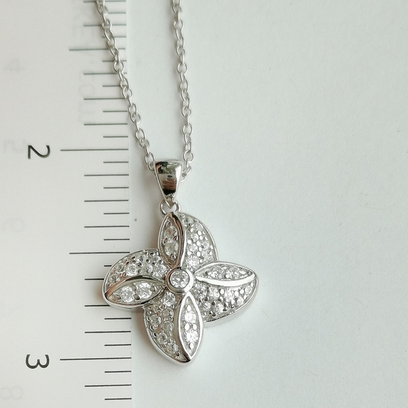 NEW, Sterling Silver CZ plumeria flower pendant necklace - Picture 5 of 7